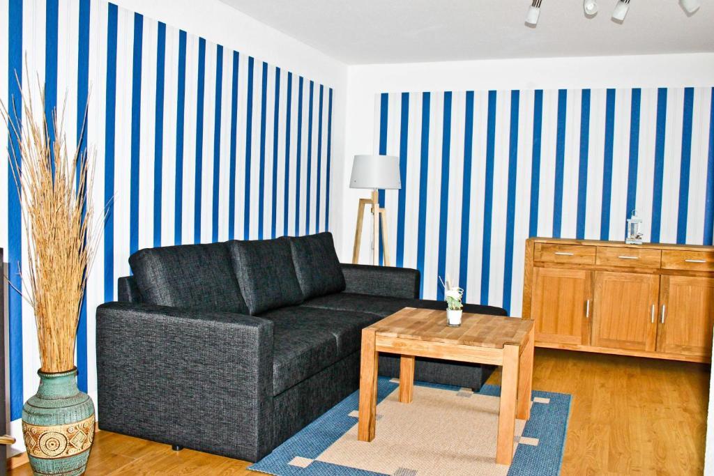 Hotel Hof Kranichstein Kluis Habitación foto