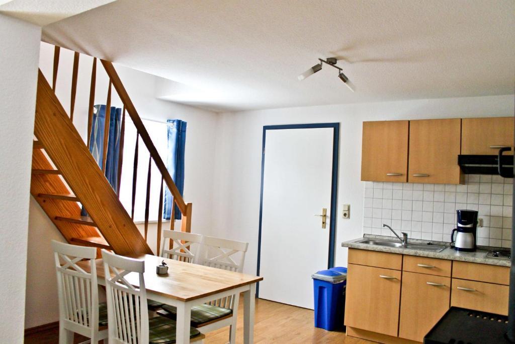 Hotel Hof Kranichstein Kluis Habitación foto